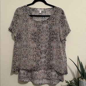 Dana Buchman Brown and Tan Snake Print Blouse